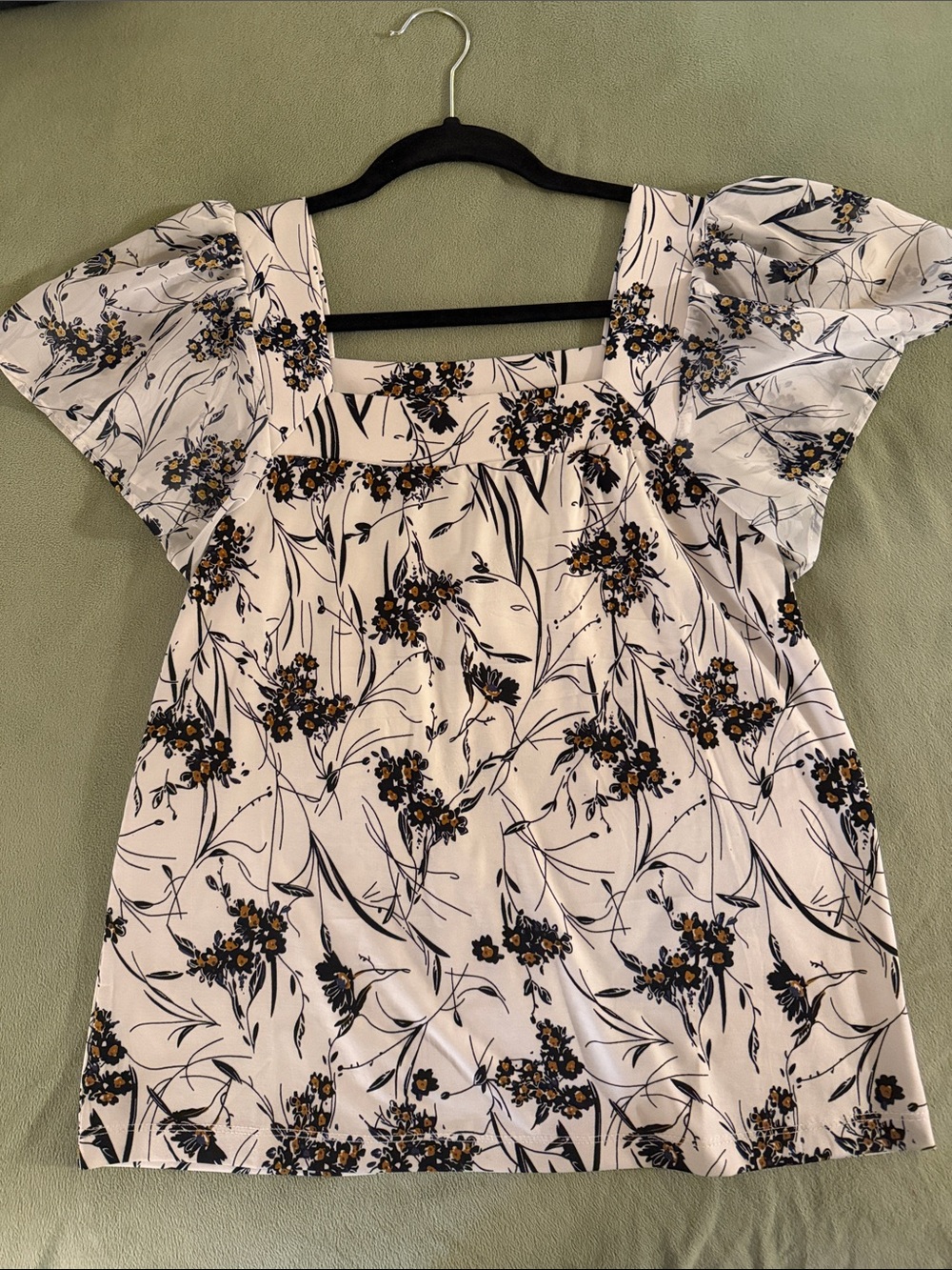 Square-Neck Floral Blouse in White and Black by